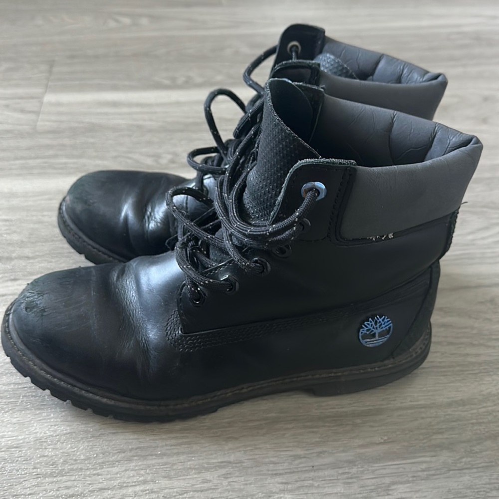TIMBERLAND WOMEN’s TWO BELOW ZERO LIMITED COLLECTION - US 9.5